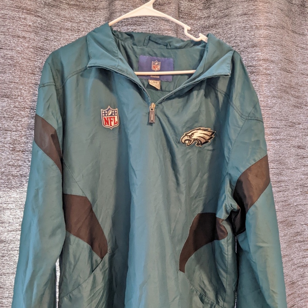 Men's Large wind breaker